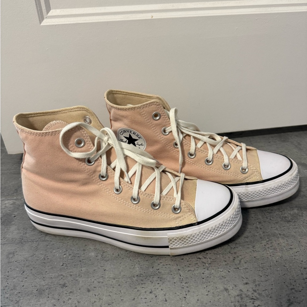 CONVERSE Women's pink High-Top platform Sneakers - Picture 2 of 7